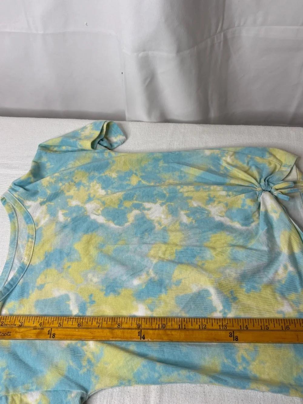 Children's Place Girls Blue and Yellow TIE-DYE T-Shirt Size MEDIUM (7/8) Tie